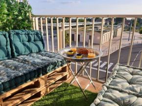 Appartement de 3 chambres avec vue sur la ville terrasse amenagee et wifi a Carpentras
